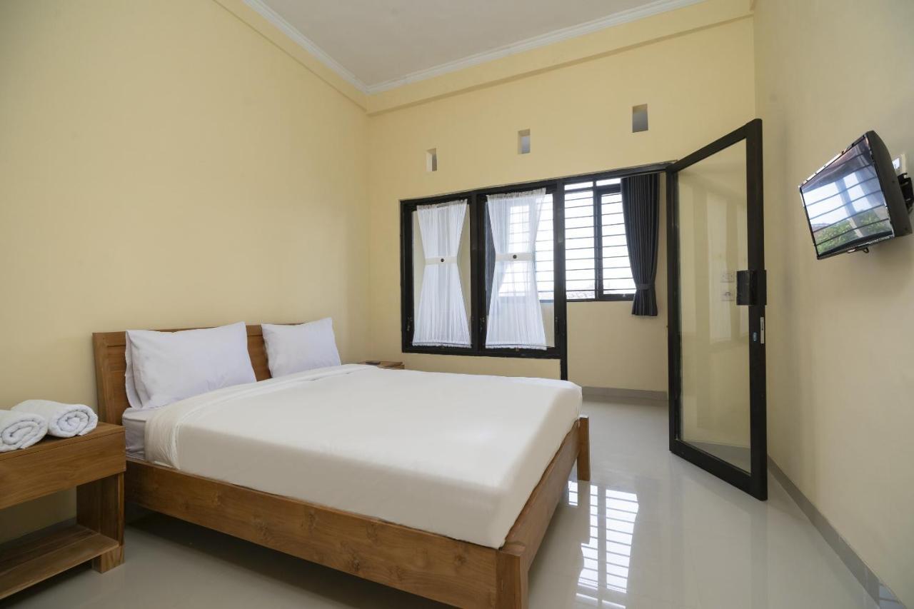 Hotel Oyo 2204 Griya Hita Ketewel Zewnętrze zdjęcie